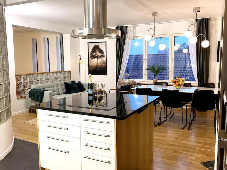 Aekta Studio Apartments Гетеборг Екстер'єр фото